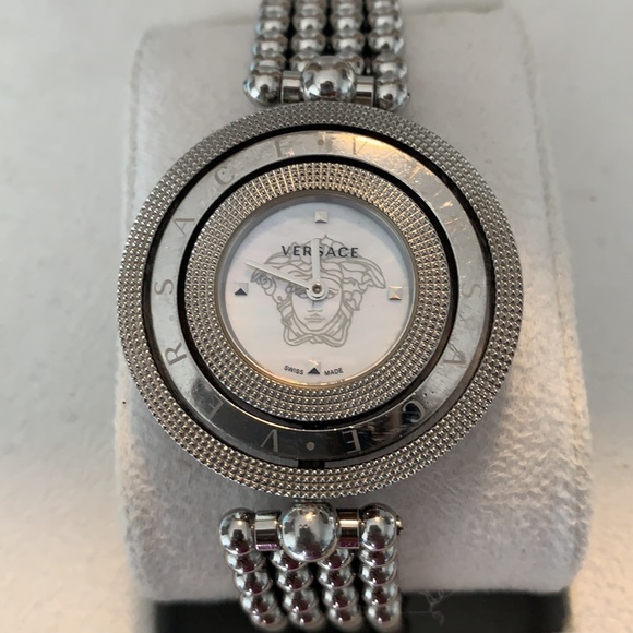 Stainless Versace rotating face watch - Picture 6 of 8